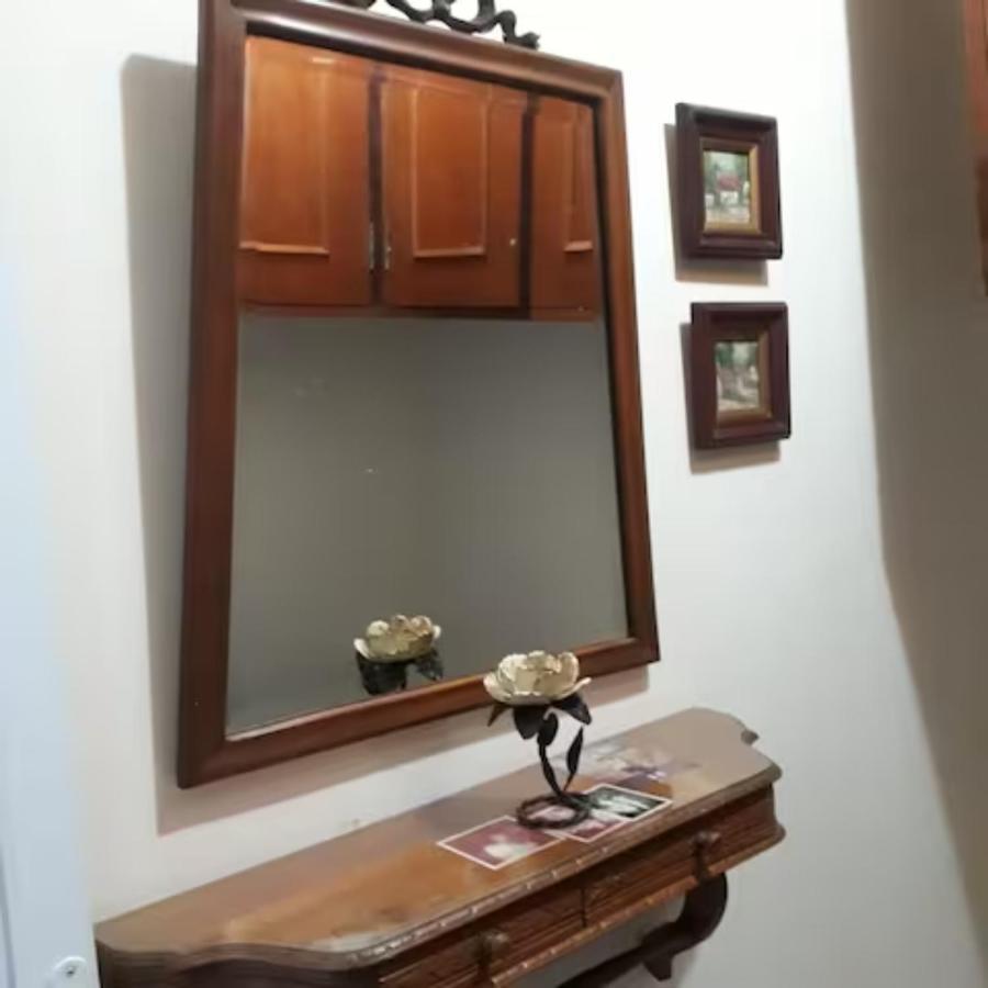 Quarto Em Casa De Vila Em Botafogo, Rio De Janeiro Bagian luar foto